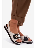 Kožené dámské sandály s ozdobou D&A GR61-5932 Béžové