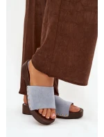 Dámské pantofle se zlatými sponami modré Ferinna