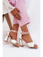 Dámské lakované sandály na sloupku - bílé Vinceza