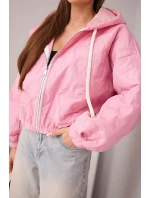 Dámská prošívaná bunda s kapucí a ozdobným květinovým ražením světle růžová