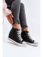 Dámské tenisky na podpatku Cross Jeans NN2R4005 Černé