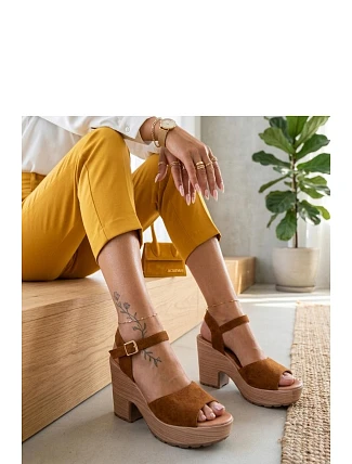 Sandály na podpatku  model 229781 Solea