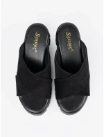 Jedinečné dámské černé nazouváky na klínku Jedinečné dámské černé nazouváky na klínku