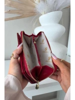 Lakovaný dámský peněženka se zlatým detailem červený Evlinne