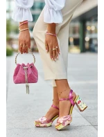 Dámské sandály na podpatku ve květech D&A CR980 růžové Dámské sandály na podpatku ve květech D&A CR980 růžové