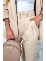 Elegantní souprava saka a kalhot tmavě béžové barvy