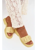 Dámské nazouváky s nízkým podpatkem s přezkou Žluté Melivra