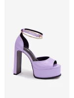 Lakované dámské sandály na podpatku a platformě fialové Horvia
