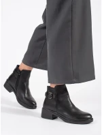 Výborné dámské černé kotníčkové boty na širokém podpatku Výborné dámské černé kotníčkové boty na širokém podpatku