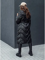 Dámský prošívaný kabát s kapucí TY4513 černý - FashionStreet Dámský prošívaný kabát s kapucí TY4513 černý - FashionStreet