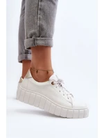 Dámská kožená polobotka na tlusté podrážce Zazoo 2919 bílé