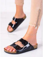 Pohodlné dámské nazouváky černé bez podpatku Pohodlné dámské nazouváky černé bez podpatku