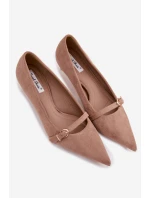 Dámské lodičky na nízkém podpatku s ozdobnou páskou Tmavě béžové Pirela