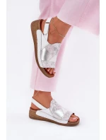 Dámské Kožené Sandály Na Klínu S Pletením Maciejka L7067-11 Bílé