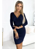 387-5 Přiléhavé šaty s obálkovým výstřihem a dlouhými rukávy - ZELENÉ