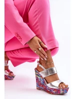 Dámské sandály na klínu stříbrné Calderia