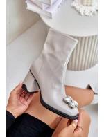 Lakované Dámské Boty Na Podpatku S Dekorací MR880-019 Světle Šedé D&A