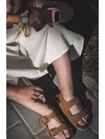 Dětské sandály na korkové platformě, zapínání na suchý zip, Camel Rorria Dětské sandály na korkové platformě, zapínání na suchý zip, Camel Rorria