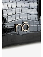 Lakovaná kabelka kufřík s rytím NOBO BAG5810-M20 Černá