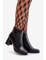 Hladké dámské boty na podpatku z eko kůže zateplené černé Milisea Hladké dámské boty na podpatku z eko kůže zateplené černé Milisea