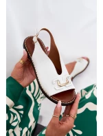 Sandály Na Ploché Podpatky S Dekorací Eko Kůže Bílé Tillireta