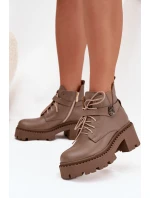 Kožené dámské kotníkové boty na klínu s ozdobným páskem zateplené Zazoo 60557 tmavě béžové