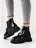 Exkluzívní černé dámské  kotníčkové boty na plochém podpatku