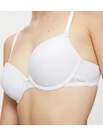 Triumph - Lovely Micro Push-up: Tvarující pohodlí s krajkovým lemem Triumph Triumph - Lovely Micro Push-up: Tvarující pohodlí s krajkovým lemem Triumph