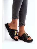 Dámské kožené žabky s ozdobou černé Asames Dámské kožené žabky s ozdobou černé Asames