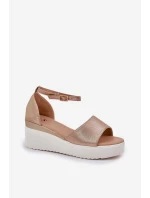 Lehké Sandály Na Platformě A Jemném Klínu Zlaté Gillifia