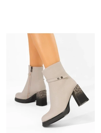 Boty na podpatku model 222033 Solea Boty na podpatku model 222033 Solea