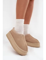 Nízké semišové zimní boty dámské s výšivkou na platformě Vinceza 97960 béžové