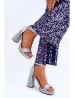 Lesklé Sandály Na Mohutném Podpatku Stříbrné Calmi