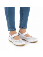 Dámská kožená prolamovaná polobotka na suchý zip bílá Jezzi 9763