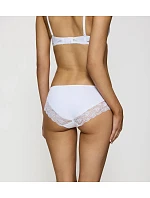 Triumph – Hipster LOVELY MICRO: hebké mikrokalhotky s květinovou krajkou Triumph Triumph – Hipster LOVELY MICRO: hebké mikrokalhotky s květinovou krajkou Triumph